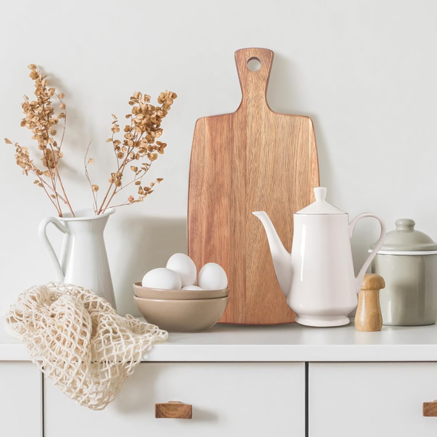 rms 17" x 10" acacia wood chopping board – sustainable, knife friendly cutting surface with handle – perfect for charcuterie, meat, fruit & cheese serving rms 17" x 10" acacia wood chopping board – sustainable, knife friendly cutting surface with handle – perfect for charcuterie, meat, fruit & cheese serving
